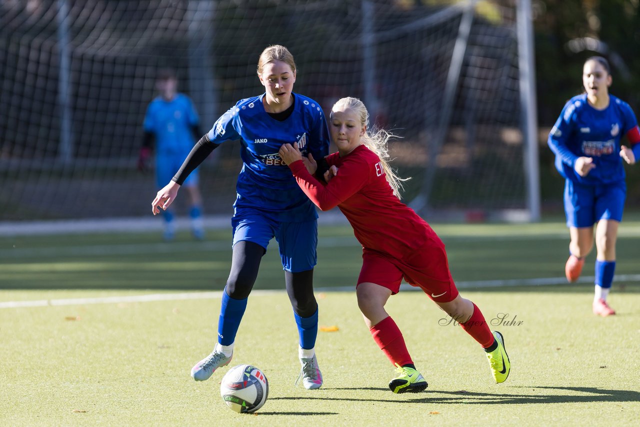 Bild 434 - wCJ Eimsbuettler TV - FC Rosengarten : Ergebnis: 2:0